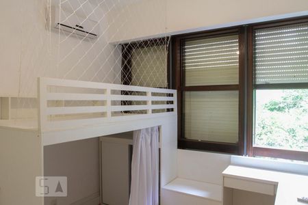 Quarto 1 de apartamento à venda com 4 quartos, 140m² em Lagoa, Rio de Janeiro