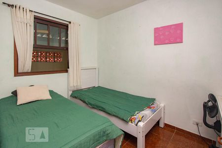 Quarto 1 de casa à venda com 3 quartos, 125m² em Jardim Mirna, Taboão da Serra