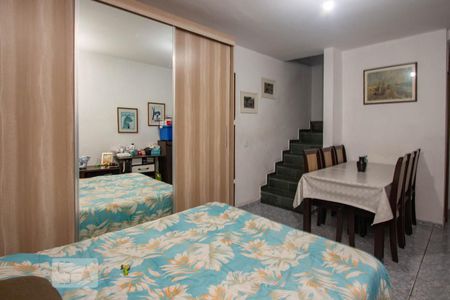 Sala de casa à venda com 3 quartos, 125m² em Jardim Mirna, Taboão da Serra