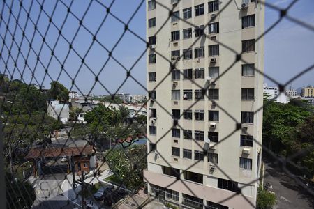 Vista do Quarto 1 de apartamento para alugar com 2 quartos, 62m² em Taquara, Rio de Janeiro