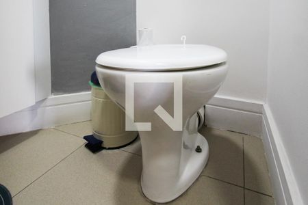 Lavabo de apartamento para alugar com 4 quartos, 121m² em Moema, São Paulo