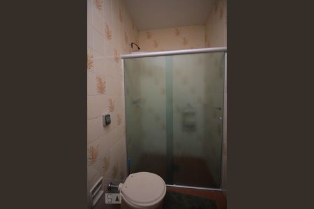 Casa à venda com 157m², 4 quartos e 3 vagas Casa à venda com 157m², 4 quartos e 3 vagasBanheiro da Suíte 1