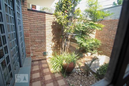 Casa à venda com 157m², 4 quartos e 3 vagas
