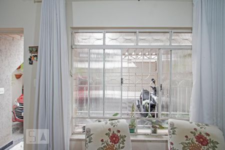 Janela da Sala de Estar de casa para alugar com 3 quartos, 150m² em Jardim das Acacias, São Paulo