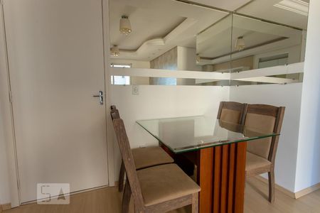 Sala de apartamento para alugar com 2 quartos, 48m² em Igara, Canoas