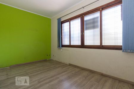 Quarto Suíte de casa à venda com 6 quartos, 150m² em Floresta, Porto Alegre