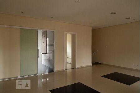 Sala de casa para alugar com 2 quartos, 110m² em Vila Bela, São Paulo