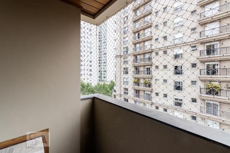 Varanda de apartamento para alugar com 1 quarto, 36m² em Moema, São Paulo