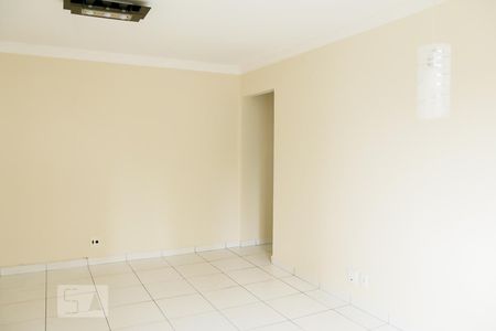 Sala de apartamento para alugar com 2 quartos, 63m² em Vila Anhangüera, São Paulo
