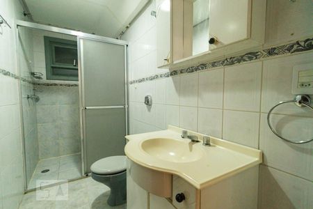 Banheiro de apartamento para alugar com 1 quarto, 65m² em Nossa Senhora das Graças, Canoas