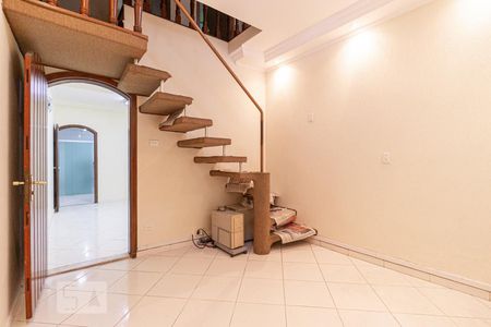 Sala de casa à venda com 2 quartos, 115m² em Vila Osasco, Osasco