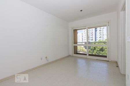 Sala de apartamento para alugar com 3 quartos, 78m² em Chácara das Pedras, Porto Alegre