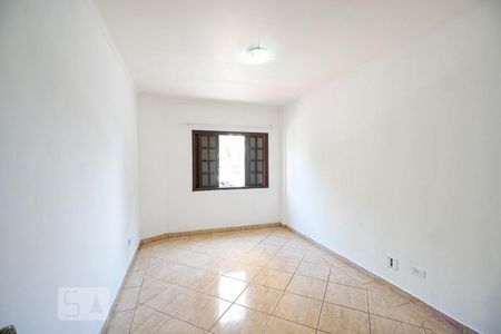 Quarto 01 de casa para alugar com 3 quartos, 151m² em Chácara Califórnia, São Paulo