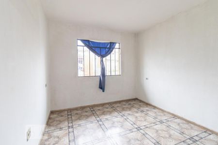 Quarto 1 de casa para alugar com 3 quartos, 80m² em Tatuquara, Curitiba