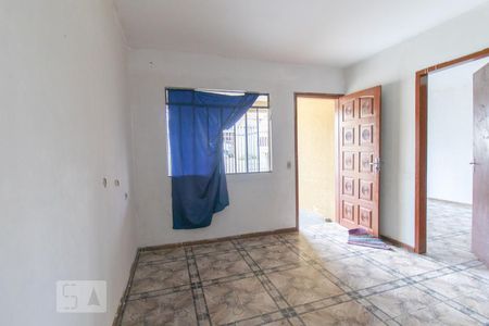 Sala de casa para alugar com 3 quartos, 80m² em Tatuquara, Curitiba