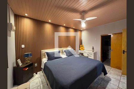 Suíte de casa à venda com 3 quartos, 166m² em Rio dos Sinos, São Leopoldo