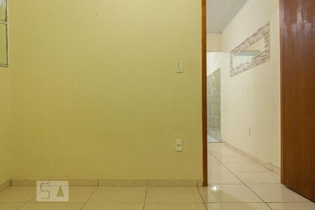 Quarto de casa para alugar com 1 quarto, 40m² em Campo Grande, Rio de Janeiro