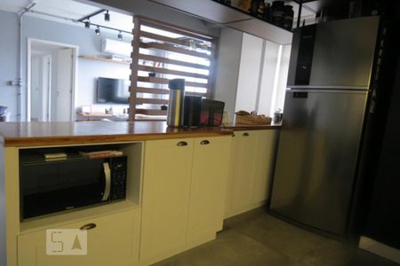 Cozinha de apartamento para alugar com 3 quartos, 110m² em Menino Deus, Porto Alegre