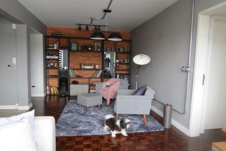 Sala de apartamento para alugar com 3 quartos, 110m² em Menino Deus, Porto Alegre