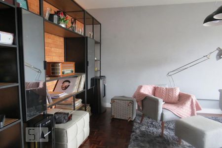 Sala de apartamento para alugar com 3 quartos, 110m² em Menino Deus, Porto Alegre