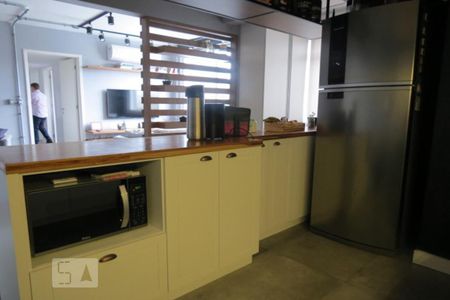 Cozinha de apartamento para alugar com 3 quartos, 110m² em Menino Deus, Porto Alegre