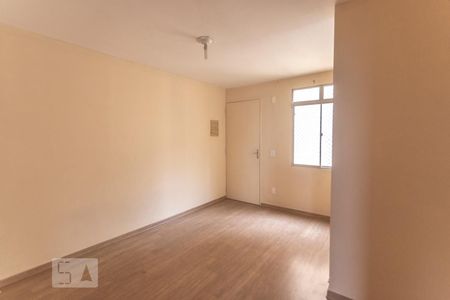 Sala de estar de apartamento para alugar com 2 quartos, 50m² em Demarchi, São Bernardo do Campo