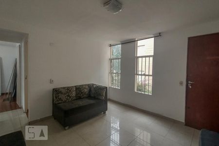 Sala de apartamento para alugar com 2 quartos, 50m² em Jardim da Saúde, São Paulo