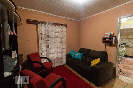 Sala de casa à venda com 4 quartos, 150m² em Olaria, Canoas
