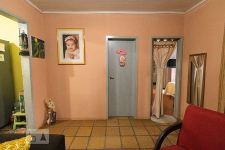 Sala de casa à venda com 4 quartos, 150m² em Olaria, Canoas