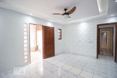 Sala de casa para alugar com 2 quartos, 75m² em Parque Almerinda Pereira Chaves, Jundiaí