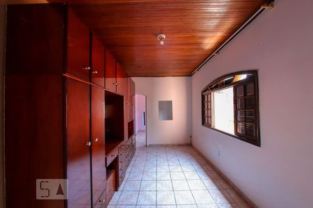 Quarto 1 de casa para alugar com 2 quartos, 60m² em Jardim Almeida Prado, Guarulhos