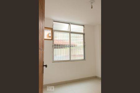 Quarto 1 de apartamento para alugar com 2 quartos, 51m² em Campo Grande, Rio de Janeiro