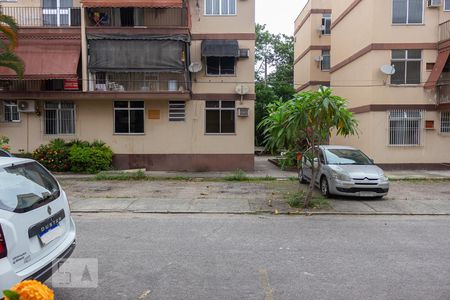 Vista da sala de apartamento para alugar com 2 quartos, 51m² em Campo Grande, Rio de Janeiro