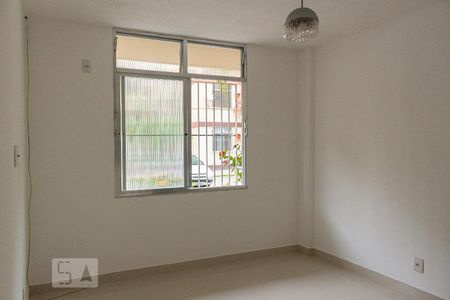 Sala de apartamento para alugar com 2 quartos, 51m² em Campo Grande, Rio de Janeiro