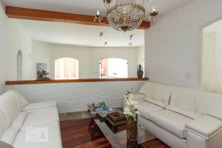 Sala de casa à venda com 4 quartos, 360m² em Vila Sonia, São Paulo