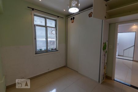 Quarto de casa de condomínio para alugar com 2 quartos, 68m² em Tijuca, Rio de Janeiro