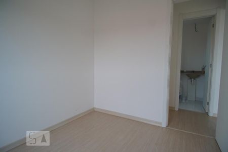 Quarto 1 de apartamento para alugar com 2 quartos, 50m² em Humaitá, Porto Alegre