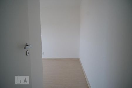 Quarto 2 de apartamento para alugar com 2 quartos, 50m² em Humaitá, Porto Alegre