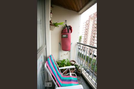 varanda de apartamento para alugar com 2 quartos, 52m² em Vila Santana, São Paulo