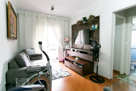 Sala de apartamento para alugar com 2 quartos, 52m² em Vila Santana, São Paulo