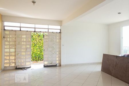 Sala 1 de casa de condomínio para alugar com 6 quartos, 450m² em Horizontal Park, Cotia