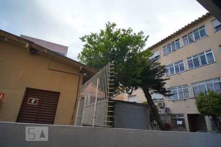 Quarto 1 - Vista de apartamento à venda com 2 quartos, 58m² em Alto Petrópolis, Porto Alegre
