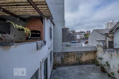Vista de casa à venda com 3 quartos, 213m² em Bosque da Saúde, São Paulo