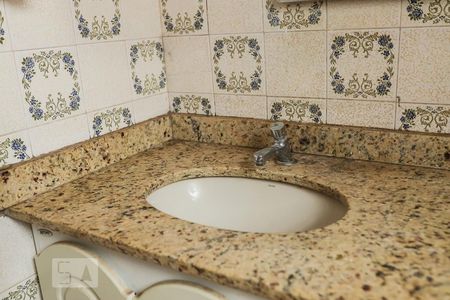 Casa para alugar com 240m², 5 quartos e 2 vagas Casa para alugar com 240m², 5 quartos e 2 vagasPia