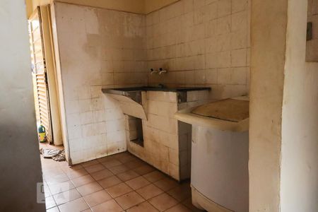 Casa para alugar com 240m², 5 quartos e 2 vagas Casa para alugar com 240m², 5 quartos e 2 vagasLavanderia