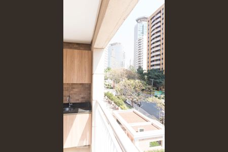 Varanda de apartamento para alugar com 3 quartos, 107m² em Empresarial 18 do Forte, Barueri