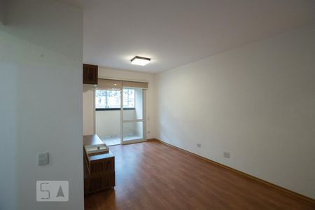 Sala de apartamento para alugar com 2 quartos, 71m² em Vila Nova Conceição, São Paulo