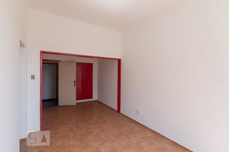 Sala/Quarto de kitnet/studio para alugar com 1 quarto, 31m² em São Cristóvão, Rio de Janeiro