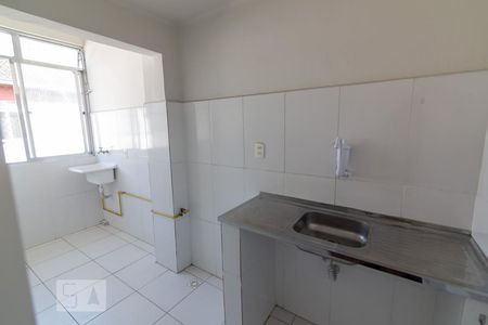 Cozinha de kitnet/studio para alugar com 1 quarto, 32m² em São Cristóvão, Rio de Janeiro