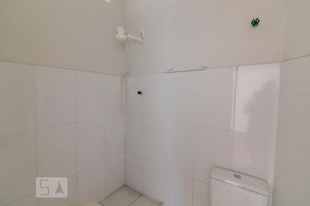 Banheiro de kitnet/studio para alugar com 1 quarto, 32m² em São Cristóvão, Rio de Janeiro